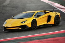 “Bò mộng” Lamborghini Centenario LP770-4 chuẩn bị ra mắt