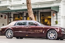 Rolls-Royce Phantom Lửa Thiêng 51 tỷ lăn bánh tại HN