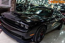 Siêu xe Dodge Challenger SRT Hellcat 2015 đầu tiên về VN