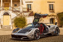 “Thần gió” Pagani Huayra đọ dáng cùng hàng chục siêu xe