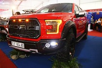 Ford F150 Platinum giá 4 tỷ, độ “khủng” ở Sài Gòn