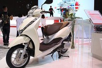 Honda Lead 2018 "đội giá" gần 3 triệu đồng tại Hà Nội 