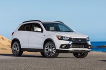 Top xe ôtô SUV cỡ nhỏ an toàn nhất năm 2017