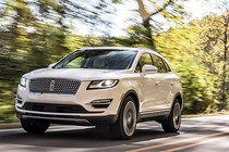 SUV hạng sang Lincoln MKC 2019 "đấu" Mercedes GLC