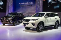 Xe nhập tăng giá, Toyota Fortuner 2017 dùng chán bán vẫn lời