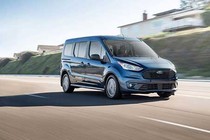 Ford Transit 2019 mới có gì để đấu Mercedes-Benz Sprinter?