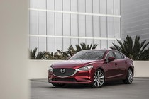 Mazda6 2018 có giá khởi điểm từ 499 triệu đồng