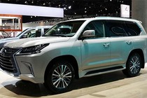 Xe sang Lexus LX570 2018 "chốt giá" từ 1,9 tỷ đồng