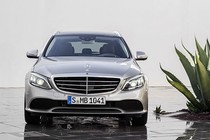 Mercedes-Benz C-Class 2019 giá dưới 900 triệu đồng tại Đức