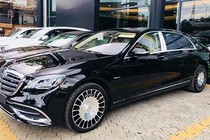 Mercedes-Maybach S560 hơn 11 tỷ “lộ hàng” tại VN