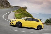 Mercedes-AMG A35 mạnh 306 hp có giá hơn 1 tỷ đồng