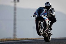 Siêu môtô BMW S1000RR 2019 lột xác hoàn toàn