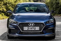 Hatchback thể thao Hyundai i30 N Line giá 598 triệu đồng có gì?