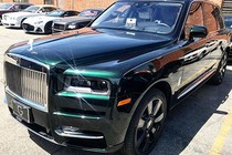 Rolls-Royce Cullinan hơn 40 tỷ, màu độc sắp về Việt Nam