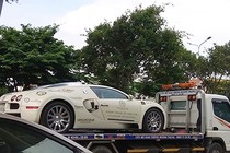 Bugatti Veyron của Đặng Lê Nguyên Vũ tái xuất trên phố Việt