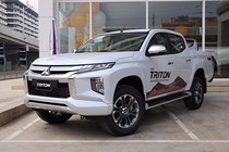 Mitsubishi giảm giá Outlander và bán tải Triton 2019