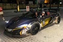 Dương Kon "xách" siêu xe McLaren 16 tỷ dự Car Passion 2019