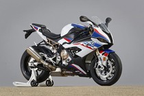 Siêu môtô BMW S1000RR 2019 từ 625 triệu đồng tại Ấn Độ