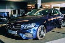 Mercedes-Benz E350 lộ giá gần 3 tỷ trước ngày ra mắt ở VN