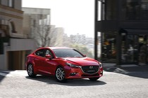 Xe Mazda3 tại Việt Nam giảm giá đến 70 triệu đồng