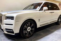 Rolls-Royce Cullinan hơn 40 tỷ lại ùn ùn về Việt Nam