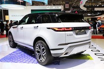 Những thay đổi đáng chú ý của Range Rover Evoque 2019 giá từ 3,53 tỷ tại Việt Nam