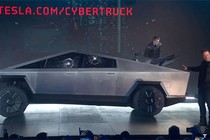 Elon Musk "bốc hơi" 768 triệu USD sau màn ra mắt Tesla Cybertruck