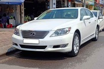 Cận cảnh Lexus LS 460 dùng 10 năm, hơn 1,5 tỷ ở Hà Nội 