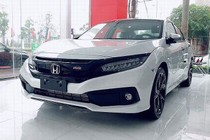 Honda Civic "đại hạ giá", giảm tới gần 100 triệu tại Việt Nam