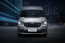 Chi tiết Ford Transit 2022 mới từ 845 triệu đồng tại Việt Nam