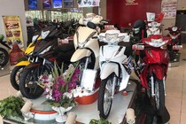 Đứng đầu thị trường xe máy 2021, Honda vẫn tung ưu đãi khủng 