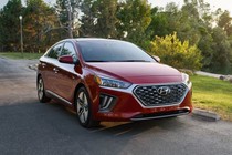 Hyundai Ioniq tiết kiệm xăng bất ngờ bị "khai tử"