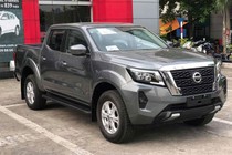 Nissan Navara tại Việt Nam "đại hạ giá", cao nhất tới 120 triệu đồng