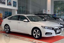 Honda Accord tại Việt Nam tiếp tục rớt giá tới hơn 200 triệu đồng