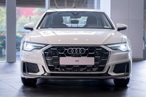 Cận cảnh Audi A6 2025 đầu tiên tại Việt Nam, từ 2,3 tỷ đồng