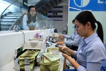 Trách nhiệm trả 245 tỷ cho khách của Eximbank sẽ thế nào?