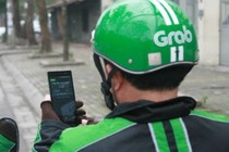 Tài xế GrabBike bị hành hung dã man đến mê man, bất tỉnh