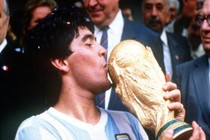 "Cậu bé vàng" Maradona ra đi, kí ức thế hệ 7X còn gì?