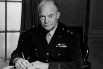 Kỳ bí cựu Tổng thống Mỹ Eisenhower 5 lần "chạm trán" người ngoài hành tinh