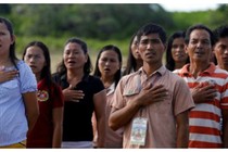 Philippines: Hát quốc ca “thiếu nhiệt tình” có thể bị ngồi tù