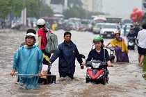 "Hà Nội cứ mưa là ngập" vì quay lưng với những dòng sông?