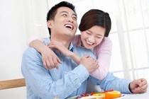 Người chồng chung thủy chắc chắn sẽ đưa vợ 3 vật này