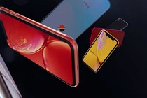 Video quảng cáo rực rỡ sắc màu của iPhone Xr