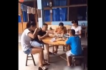 Video: Cười ngả nghiêng với những "bữa ăn bão táp" nhất trên đời