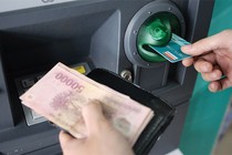 3 nguy cơ rình rập khi để tiền trong thẻ ATM, cẩn thận kẻo mất trắng