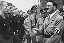 Tại sao Tưởng Giới Thạch muốn ám sát trùm phát xít Adolf Hitler