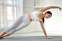 Nữ tiếp viên hàng không trở thành HLV pilates nổi tiếng