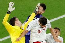 VAR giúp Messi kiếm phạt đền cho Argentina thế nào?