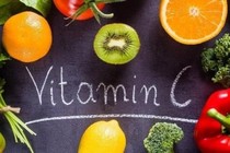 Đừng chỉ uống nước cam: 10 loại rau quả này cực kỳ giàu vitamin C