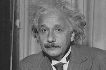 Mối tình bí mật của Einstein với nữ điệp viên Liên Xô